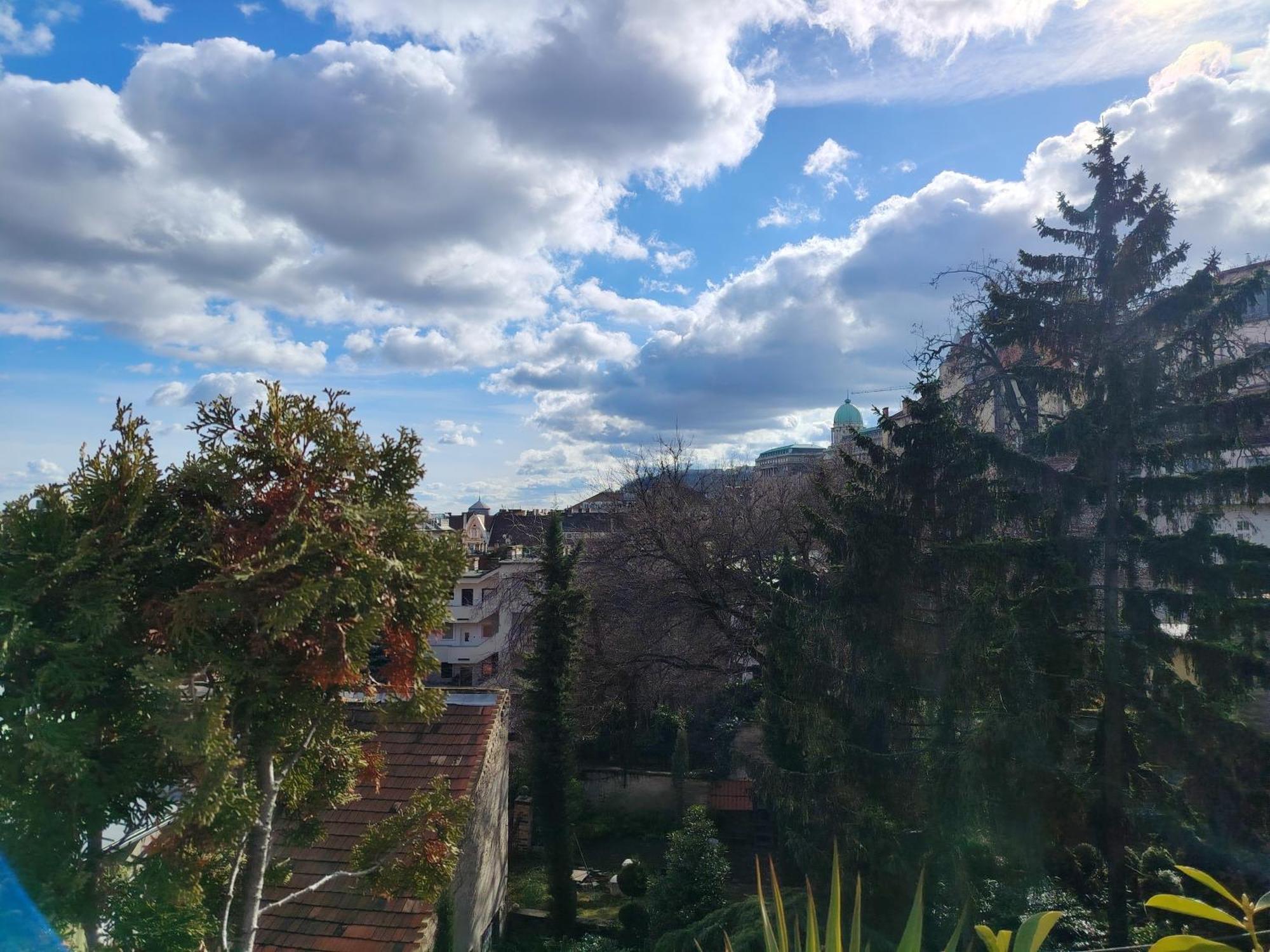 Cozy Panorama At The Castle — Photos 1